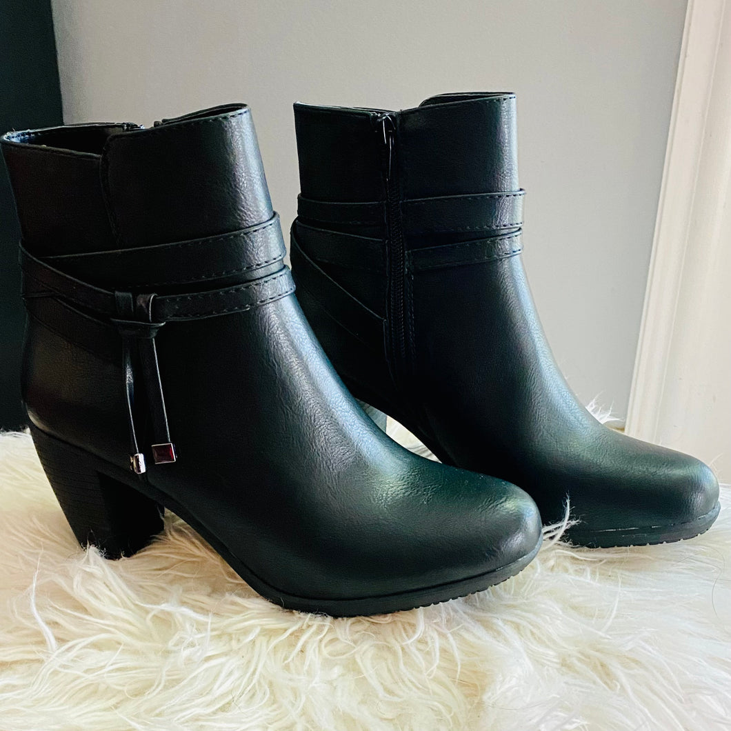 Croft & Barrow Ortholite Ankle Boots