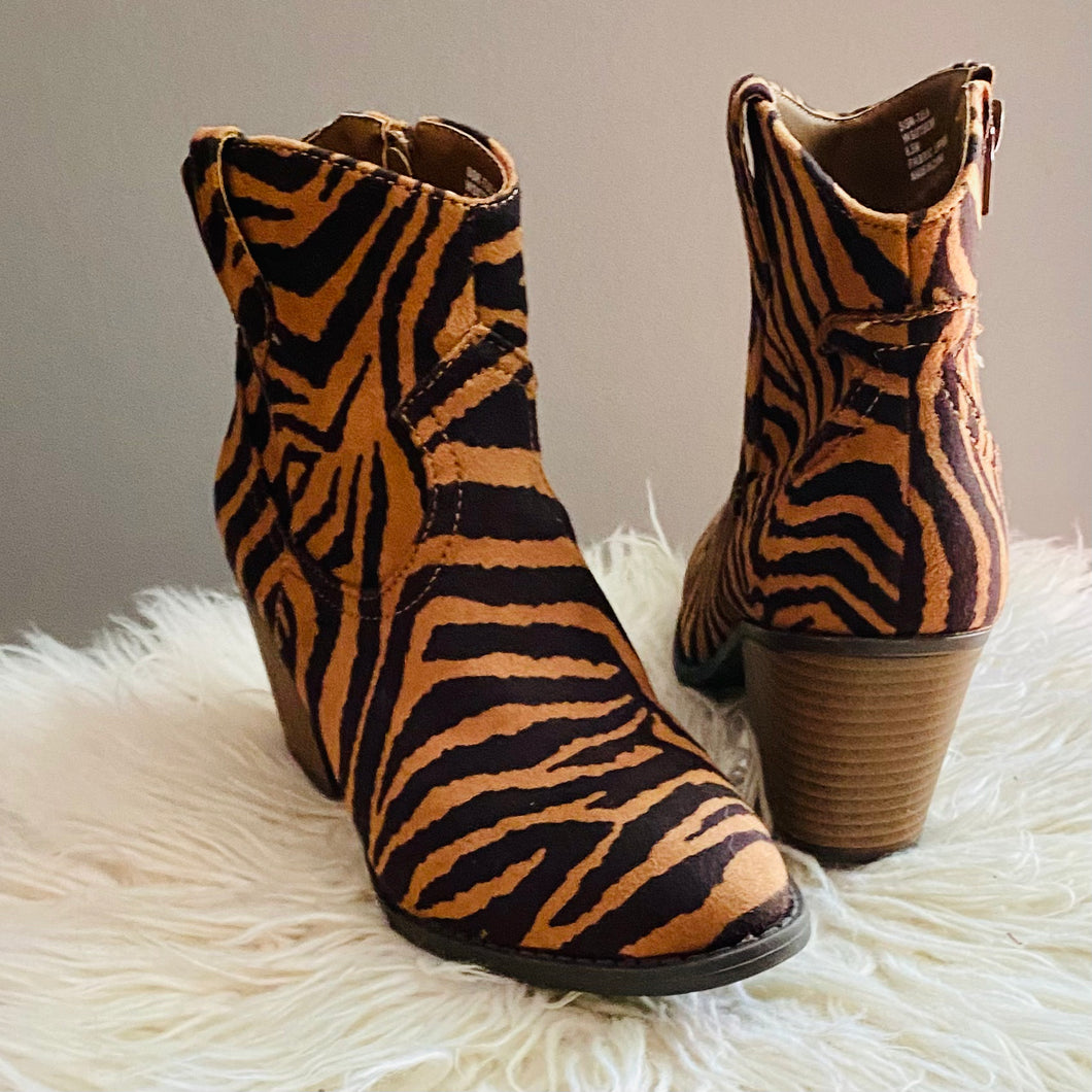 Sugar Tiger Print Boots