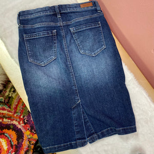 BlankNYC Denim ~ Jean Skirt