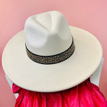 Load image into Gallery viewer, The Chevelle Wide Brim Panama Hat
