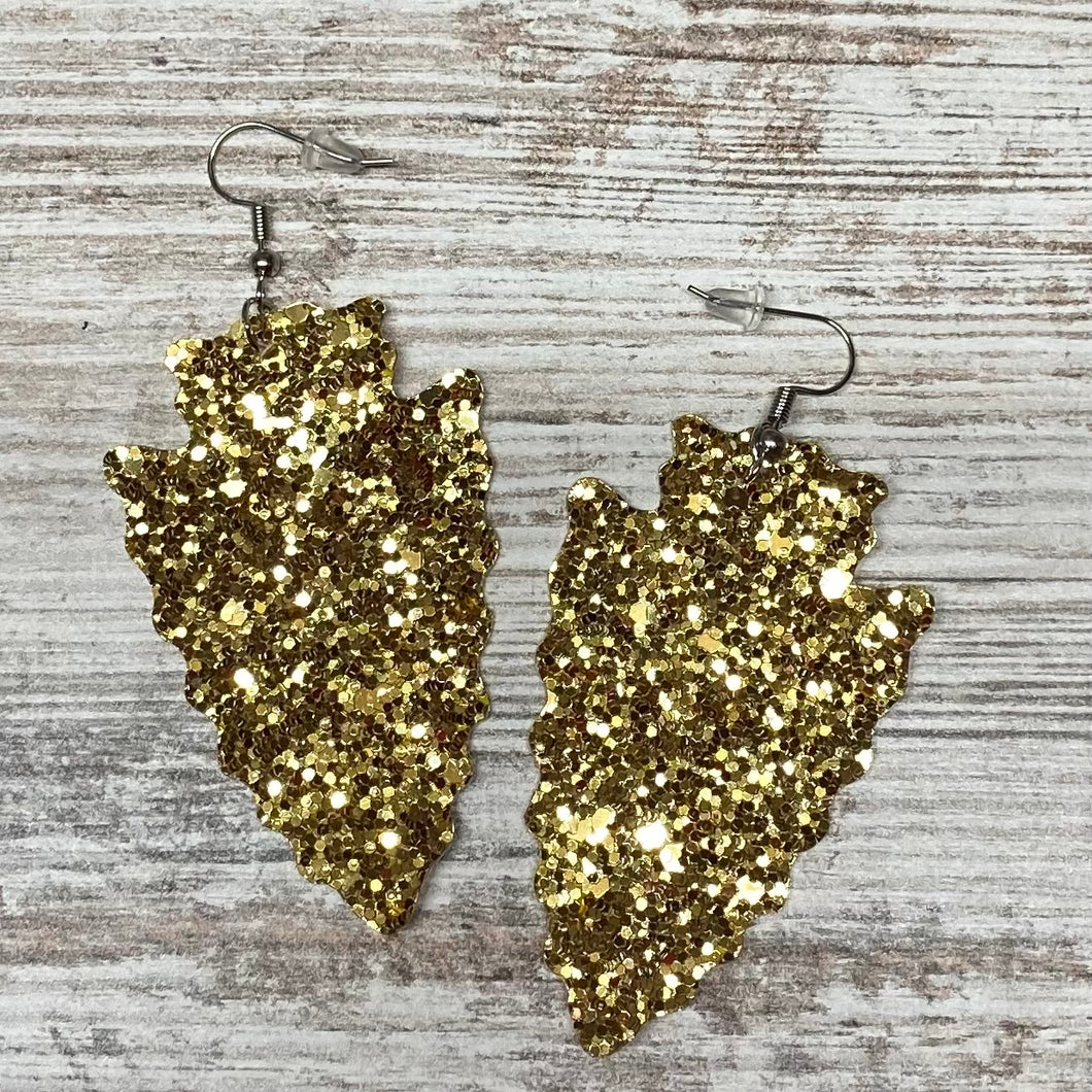 Glitter Scalloped Arrowhead Earrings~Gold