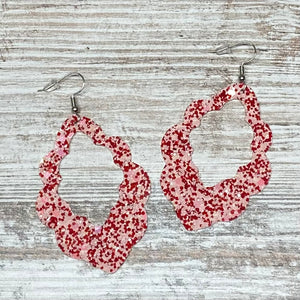 Glitter Scalloped Cut Out Earrings~ Pink & Red