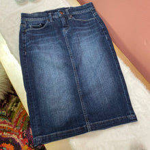 Load image into Gallery viewer, BlankNYC Denim ~ Jean Skirt
