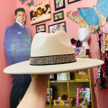 Load image into Gallery viewer, The Chevelle Wide Brim Panama Hat
