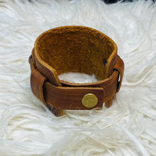 Load image into Gallery viewer, The Lorelei Leather Cuff
