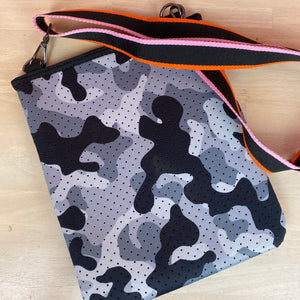 The Giavanna Neoprene Crossbody-Gray Camo