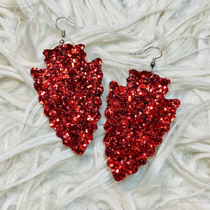 Glitter Scalloped Arrowhead Earrings~Red