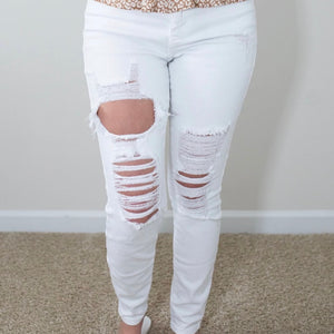 So Ripped Distressed Skinny Jeans~White